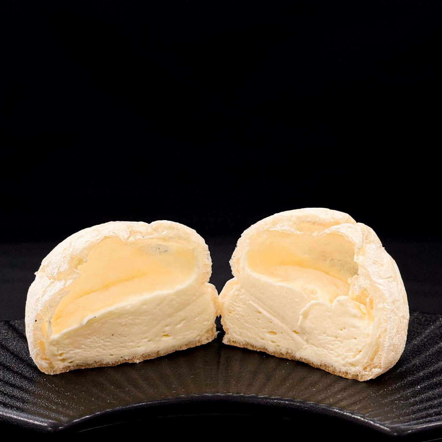 
                  
                    Mochi Puff (Hokkaido Cream) | もちとろクリーム | 65G
                  
                