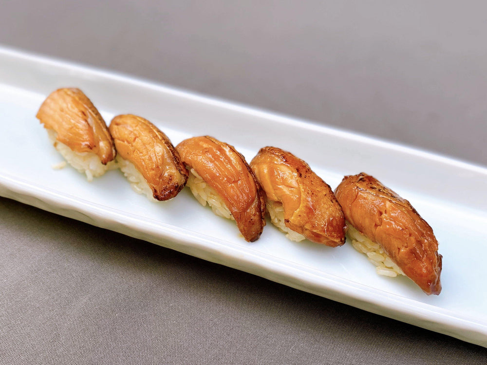 Grilled Salmon Sushi Slice (Teriyaki) | 調理済み:サーモン寿司スライス (てりやき味) | 250G - SAKANA Singapore