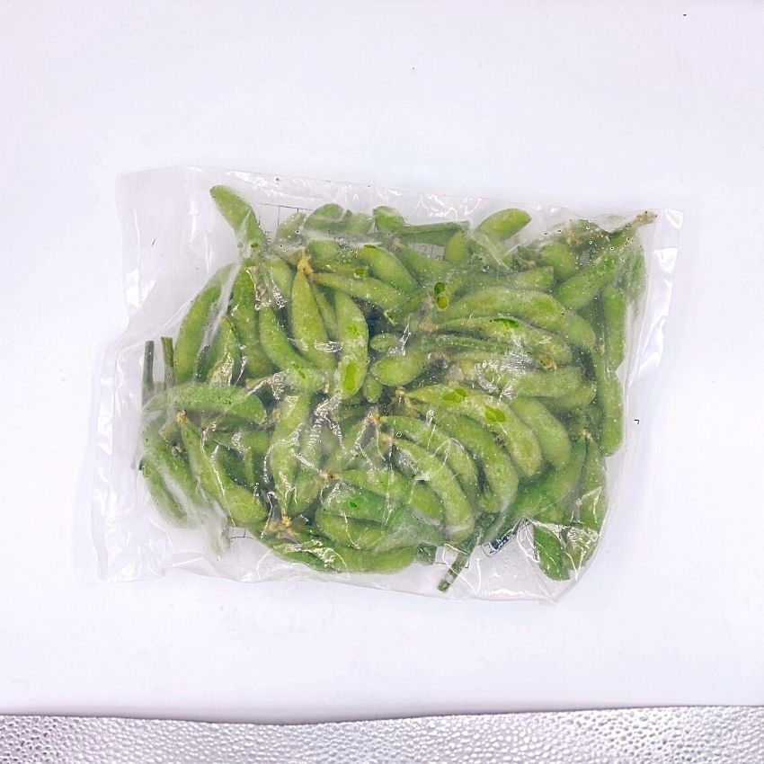 Edamame with stems | 枝付きえだまめ | 500G – SAKANA Singapore