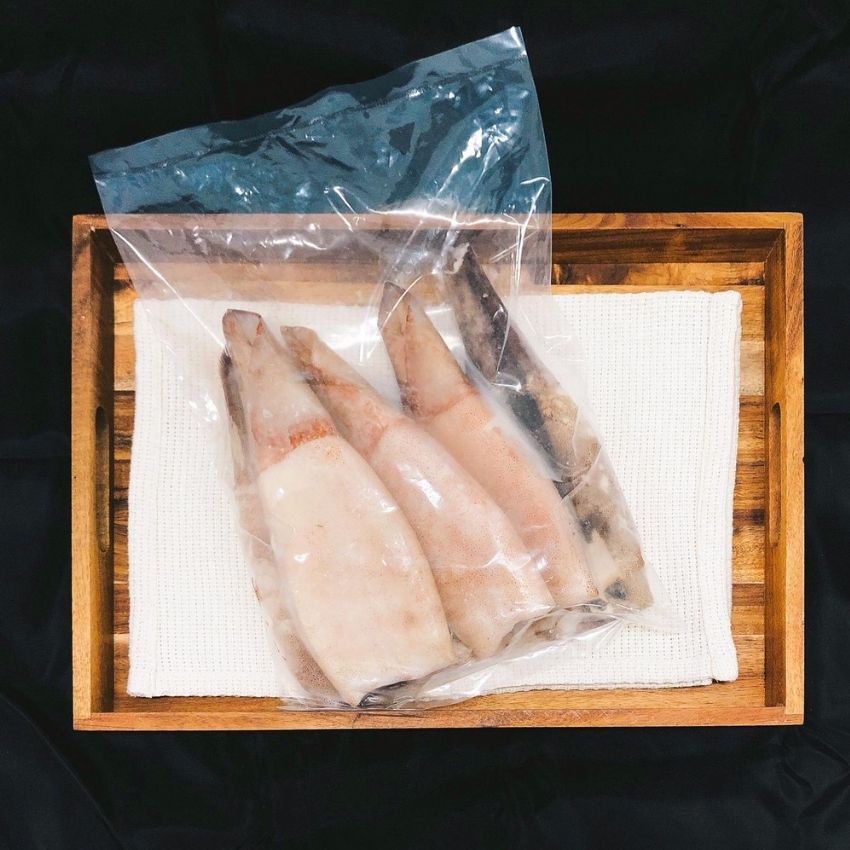 
                  
                    Frozen Squid Tube (Cleaned) | ツボ抜きイカ | 750g
                  
                